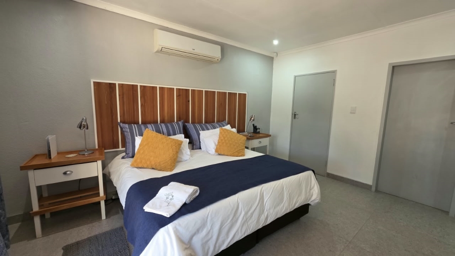 Commercial Property for Sale in Flamwood North West